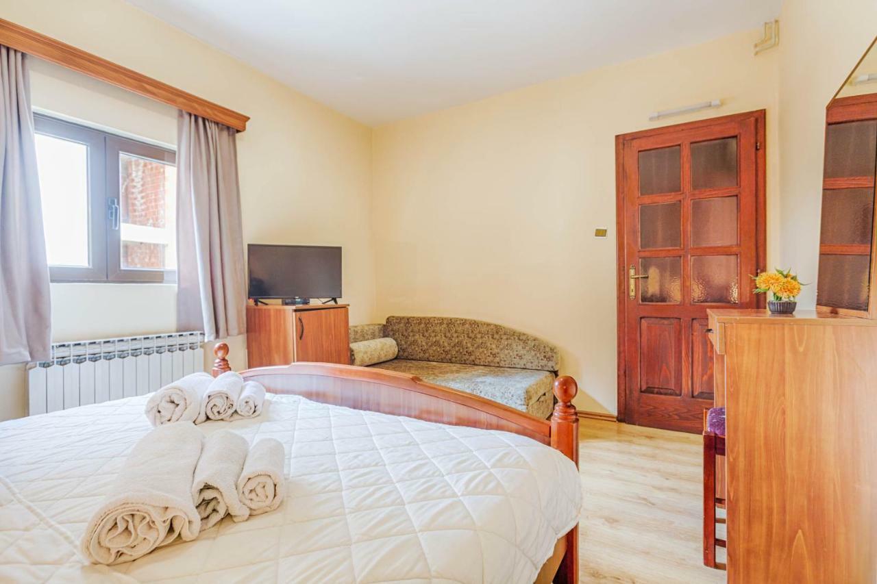 סבטי סטפן Mali Milocer Bay Accommodation מראה חיצוני תמונה